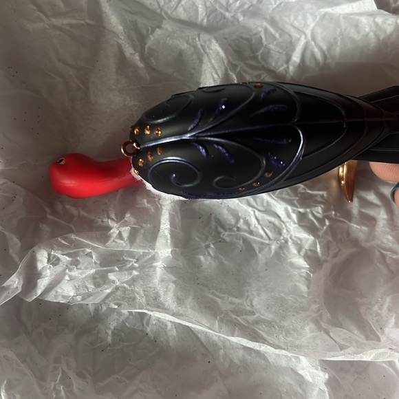 Hallmark 2021 Spooky Vulture Ornament - Picture 3 of 4